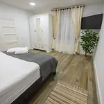 דירה Old Town בראשוב