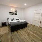 Apartment Old Town Brasov