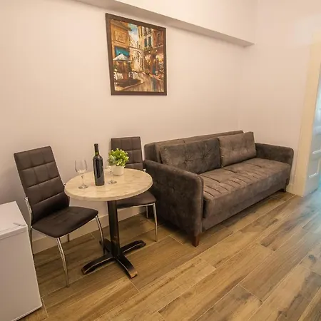 Old Town Apartment