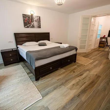 Old Town Apartment