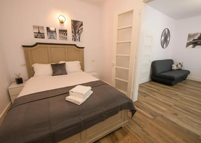 アパート Old Town ブラショフ